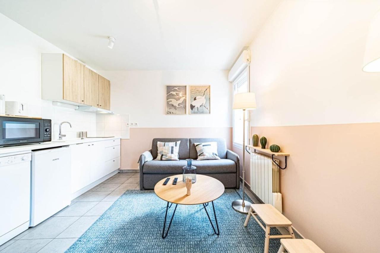 Le Petit Montel- Studio Avec Garage-Metro Valmy Lyon Dış mekan fotoğraf